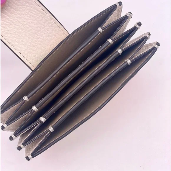 Coach Accordion Card Case With Mystical Floral Print - Picture 4 of 9